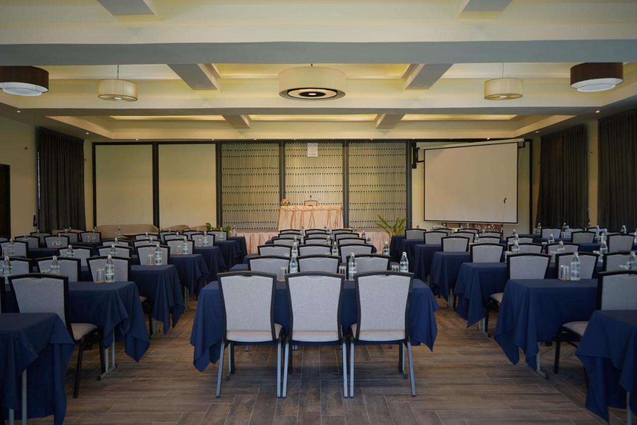 Kachonghills Tented 3* טראנג